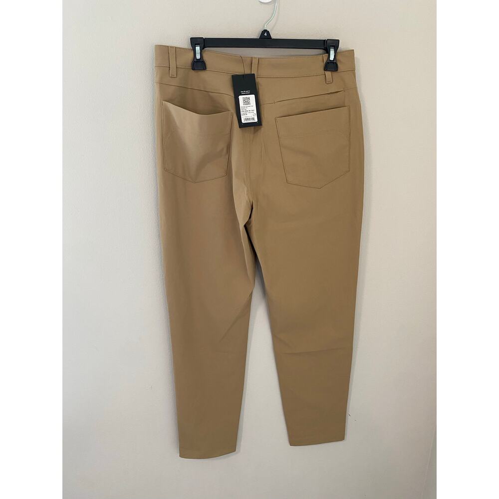 Fabletics Men's Don Classic Fit 5-Pocket Pants, Twill Tan Size 31x32 - Picture 3 of 4